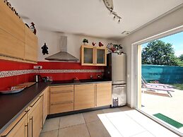 Semi-detached House, Penestin
