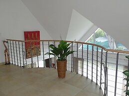 Semi-detached House, Penestin