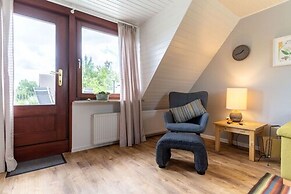 Apartment in Garding With Parking