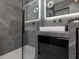 Apartment Overlooking the River, Pool, Dziwnow