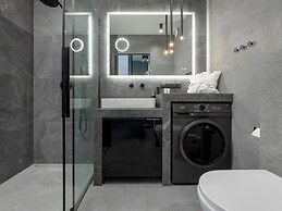 Apartment Overlooking the River, Pool, Dziwnow