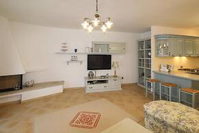 Holiday House, La Conia Cannigione