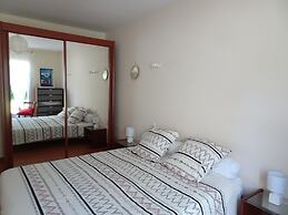 Spacious Holiday Home Located in the Heart of the bay of Mont St Miche