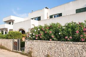 Apartment With Terrace and Communal Pool in Nardo