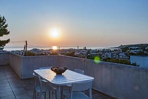 Apartment With Terrace and Communal Pool in Nardo