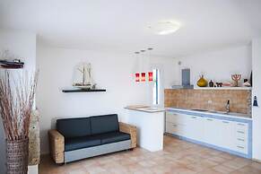 Apartment With Terrace and Communal Pool in Nardo