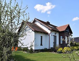 Holiday Home at the Lake in Kiedrowice