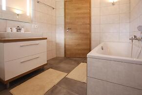 Chalet Gamsknogel mit Privatem Pool