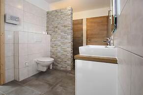 Chalet Gamsknogel mit Privatem Pool