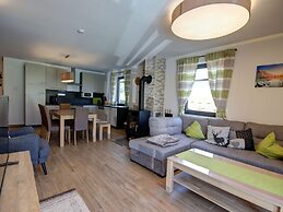 Chalet Gamsknogel mit Privatem Pool