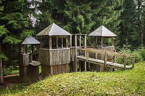 Lovely Apartment in Breitenbrunn With Shared Sauna