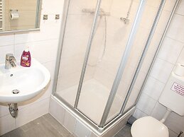 Lovely Apartment in Breitenbrunn With Shared Sauna