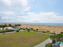 Apartment in Bibione Spiaggia With Balcony