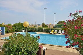 Apartment in Bibione Spiaggia With Balcony