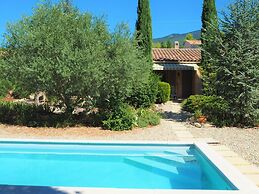 Charming Ground Floor Holiday Home With Private Pool, Bedoin