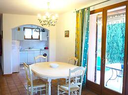 Charming Ground Floor Holiday Home With Private Pool, Bedoin