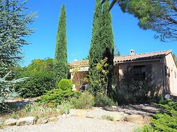 Holiday Home With Private Pool in Bedoin