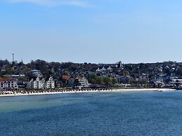 Panorama Apartment Near the Laboe Beach Promenade