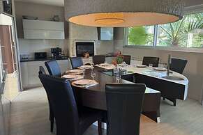 Holiday Home With Indoor Pool, Le Porge