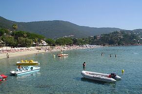 Pretty and Modern Villa With Private Pool, Cavalaire-sur-mer