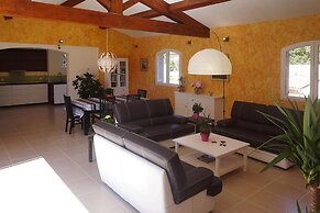 Pretty and Modern Villa With Private Pool, Cavalaire-sur-mer