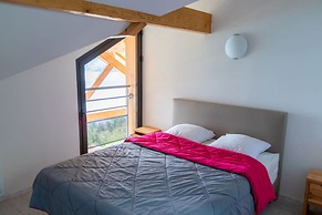 3-room-apartment With Lake View in Residence L'ecrin du Lac, Chorges