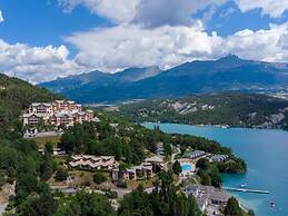 Apartment by Lake Serre-poncon With Pool