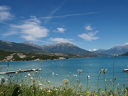 3-room-apartment With Lake View in Residence L'ecrin du Lac, Chorges