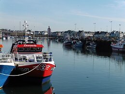 Holiday House With Private Pool in a Shared Property