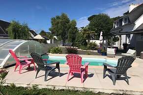 Holiday House With Private Pool in a Shared Property