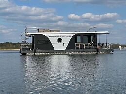 Houseboat on the Dahme, Wildau