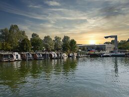 Houseboat on the Dahme, Wildau