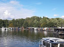 Houseboat on the Dahme, Wildau