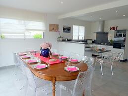 Holiday Home Close to the Beach, Plouneour-brignogan-plages