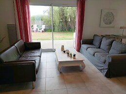 Holiday Home Close to the Beach, Plouneour-brignogan-plages