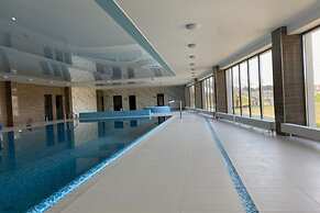 Apartment Overlooking the River, Sauna, Dziwnow