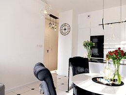 Apartment Overlooking the River, Sauna, Dziwnow