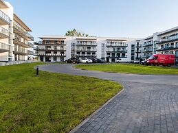 Apartment Overlooking the River, Sauna, Dziwnow