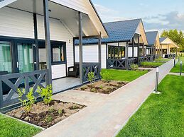 Holiday Cottages, Pool, air Conditioning