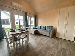 Holiday Cottages, Pool, air Conditioning