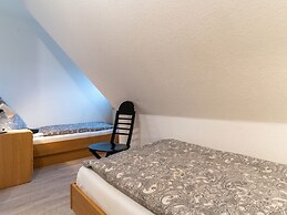 Apartment With Fireplace in a Thatched-roof Condo