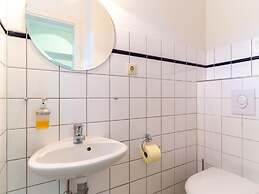 Apartment With Fireplace in a Thatched-roof Condo