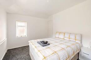 Charming Haven House Right Next To Moss Bank Park