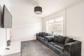 Charming Haven House Right Next To Moss Bank Park