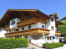 Apartment in Filzmoos With Garden