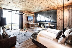 Apartment in Kaltenbach at the ski Slope