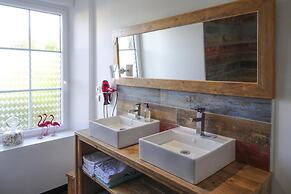 Holiday Home With sea View in Portbail