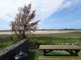 Holiday Home With sea View in Portbail