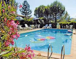Holiday Home With Pool in Vaison-la-romaine