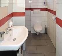 Holiday Home in Szczecin With Parking